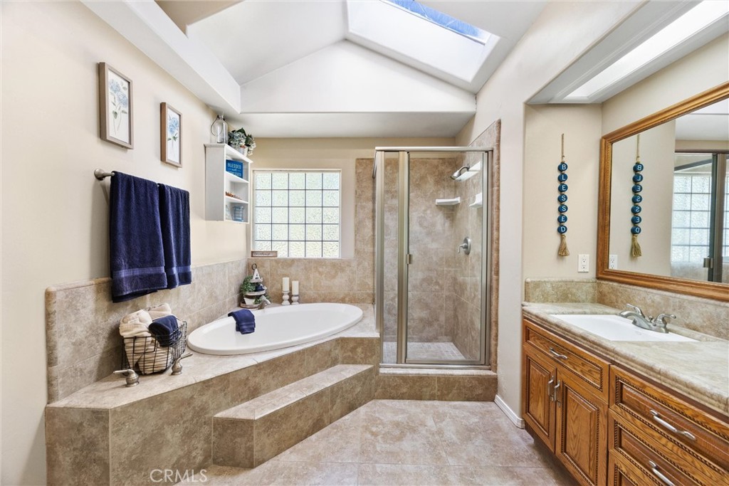 12008 Ernestina Court Property Photo 20