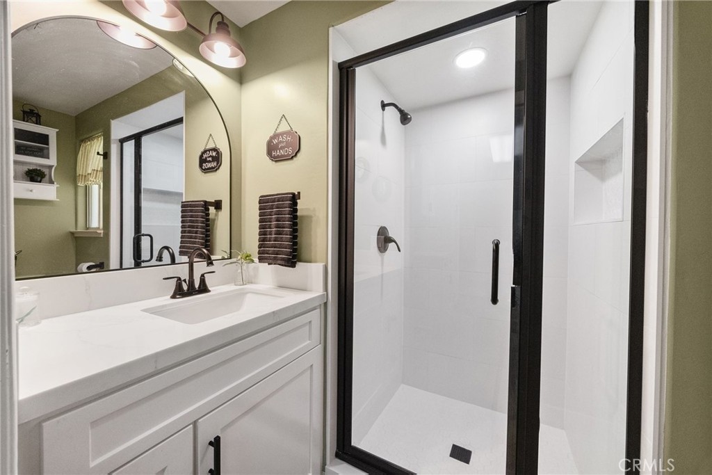 12008 Ernestina Court Property Photo 22