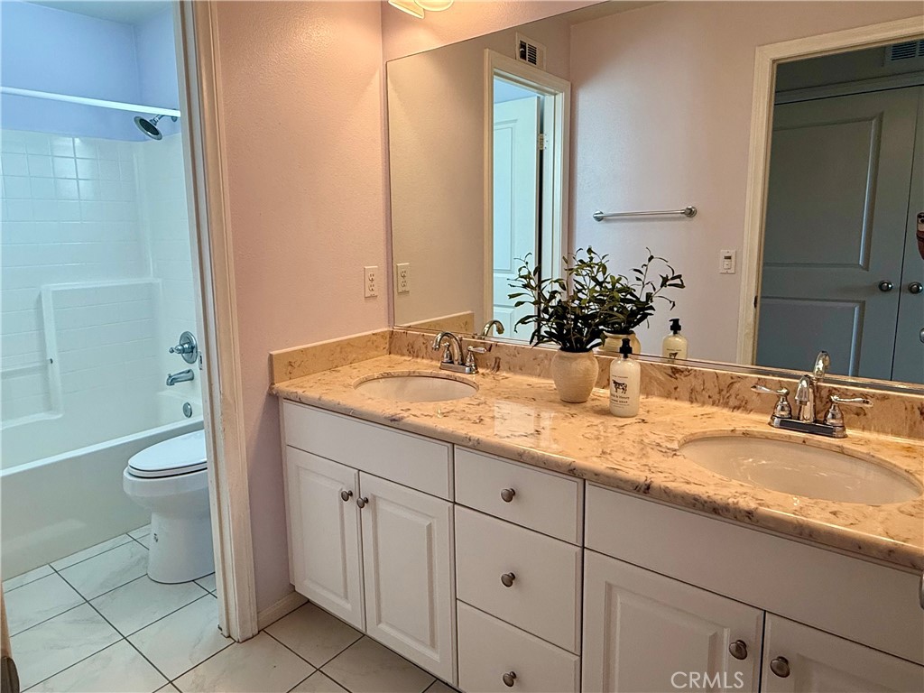 2937 Palmera Lane Property Photo 6