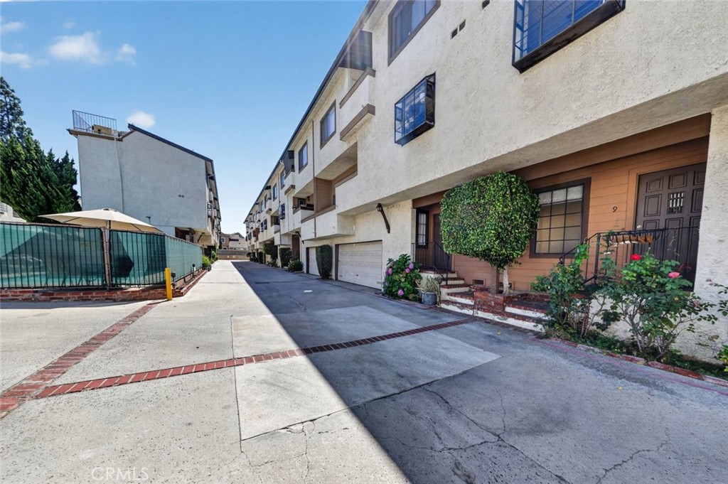 7650 Topanga Canyon Boulevard 9 Property Photo 1