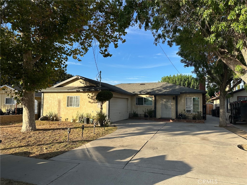 25022 Newhall Property Photo 1