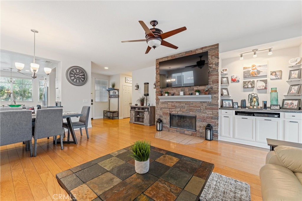 4659 W Ave J4 Property Photo 6