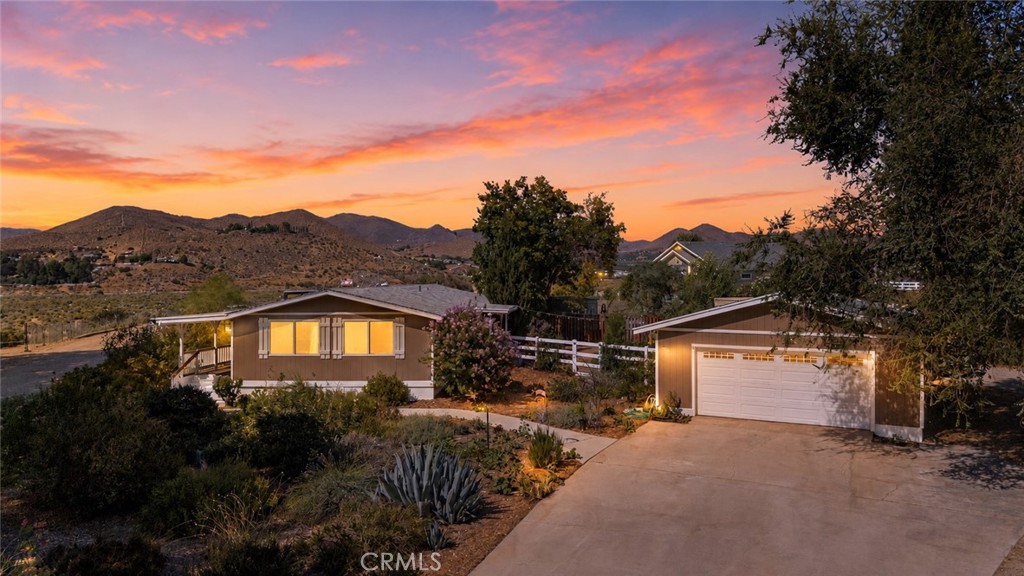 31757 Indian Oak Road Property Photo 1