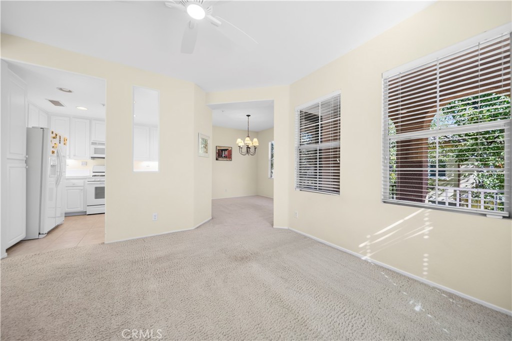 28157 Ashbrook Property Photo 6