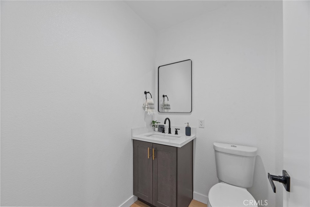 357 1/2 Cornwell Property Photo 24