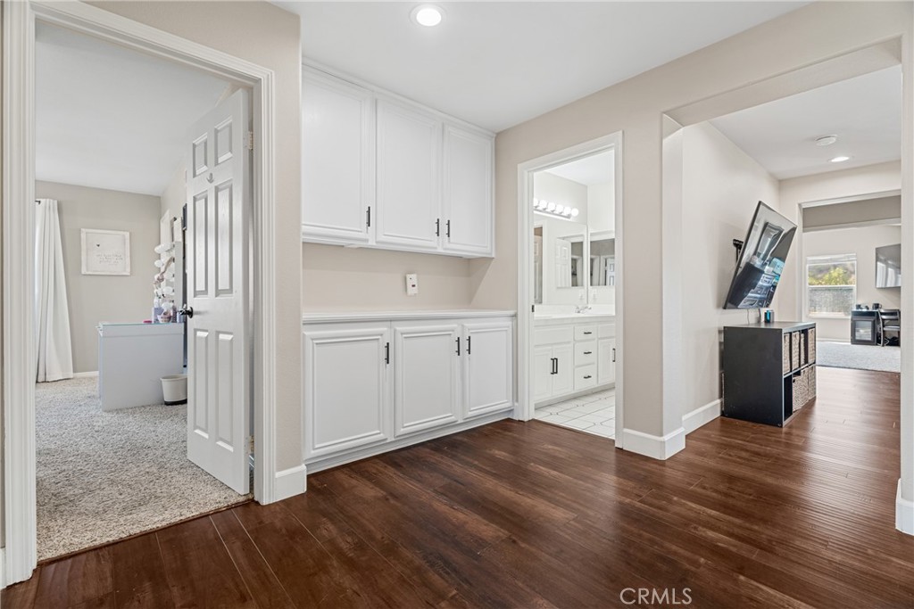 25745 Wallace Place Property Photo 25