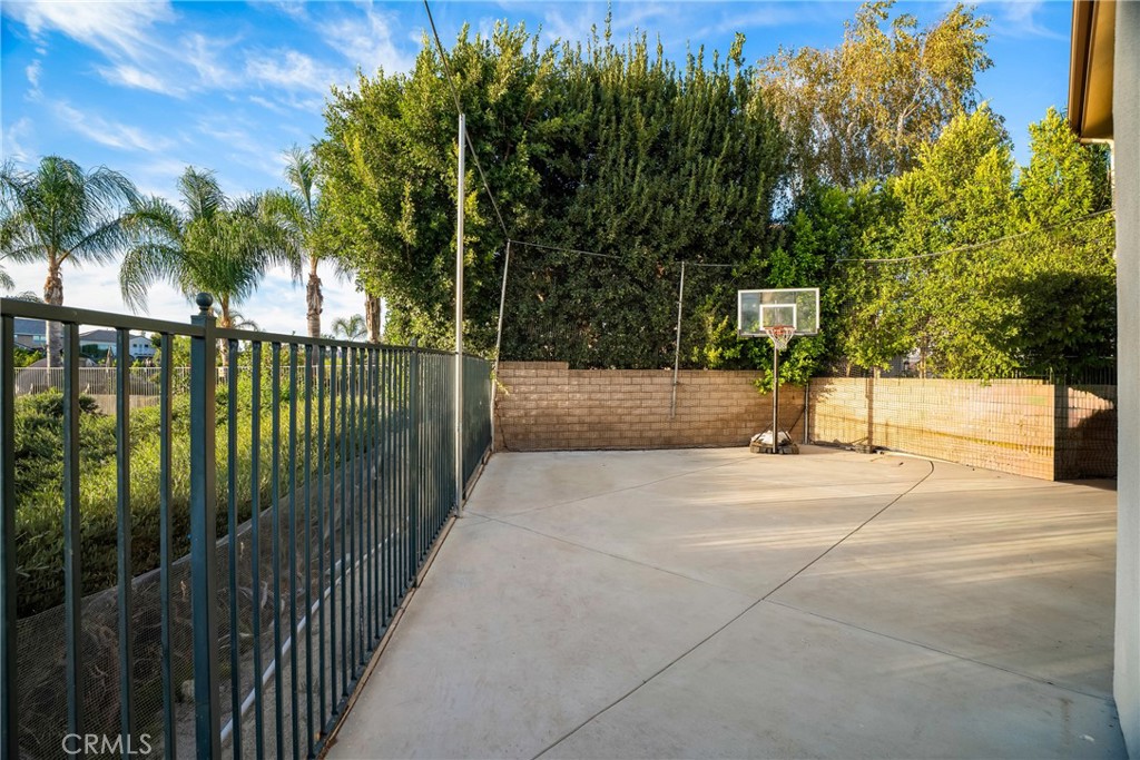 25745 Wallace Place Property Photo 43