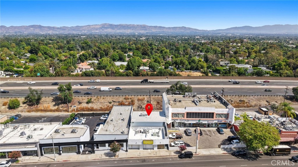 19621 Ventura Boulevard Property Photo 68