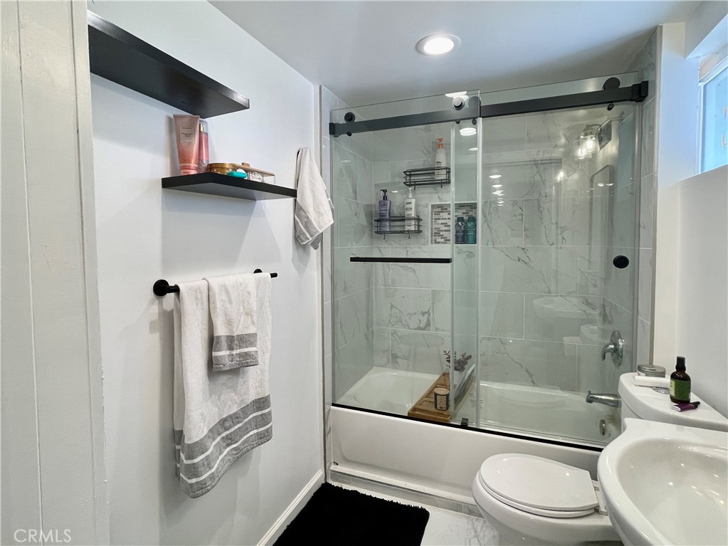 1753 Pineridge Property Photo 13