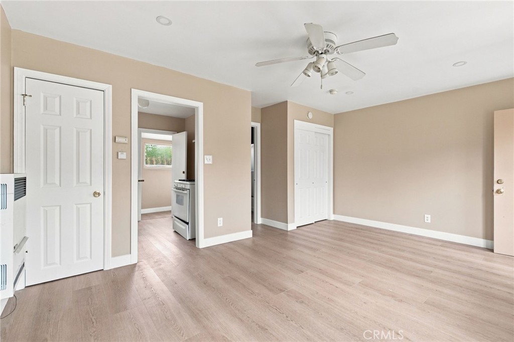 1223 E 35th Property Photo 42