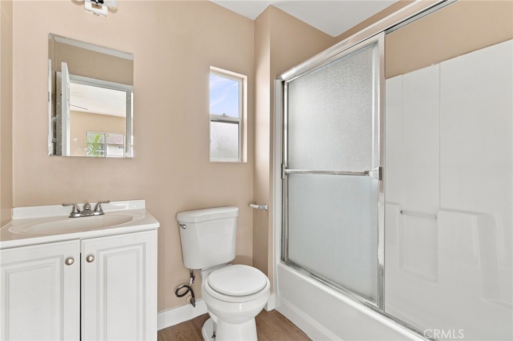 1223 E 35th Property Photo 46