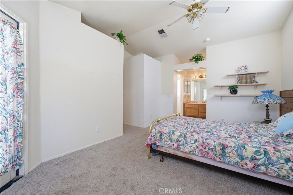 3581 Fernwood Property Photo 13
