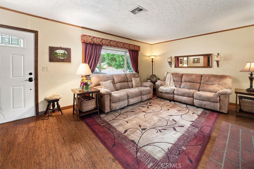 25068 Wheeler Road Property Photo 8