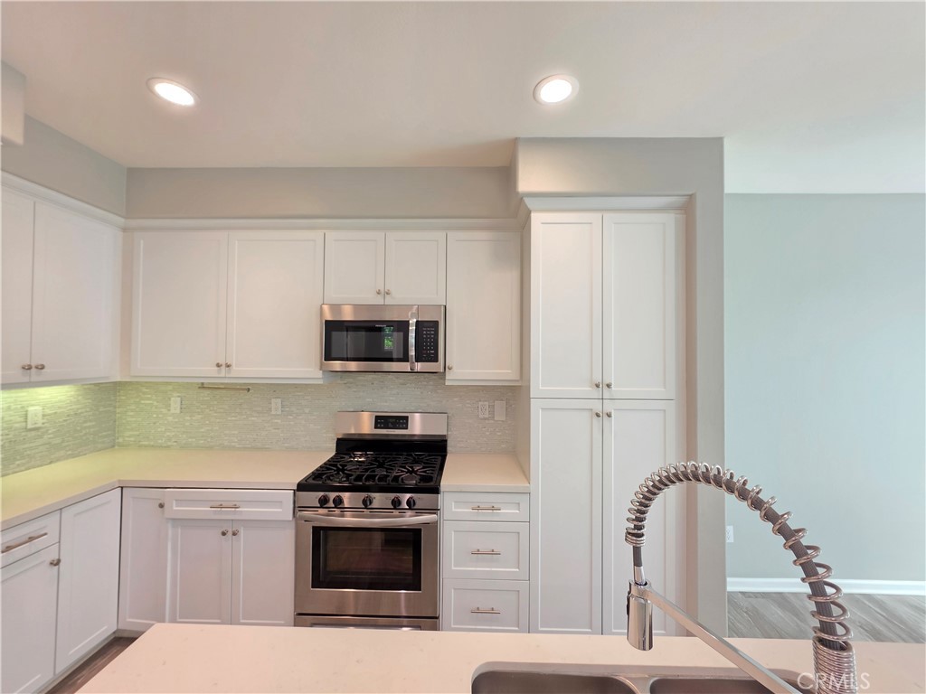 14910 W Castille Property Photo 3
