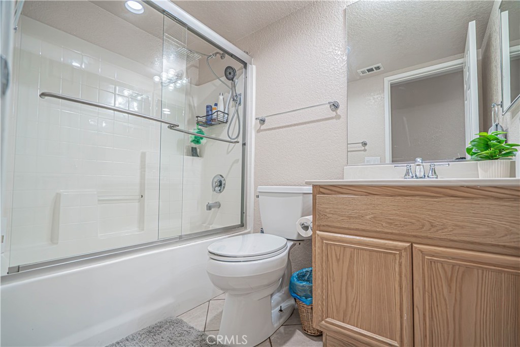 45313 Robinson Drive Property Photo 5