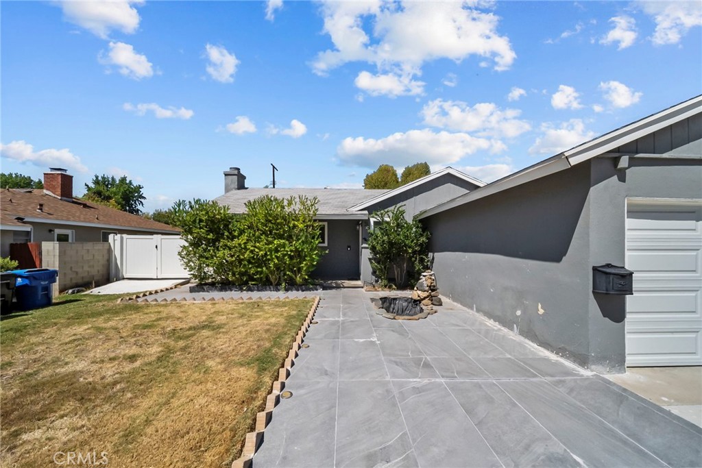 8043 Sunnybrae Property Photo 2