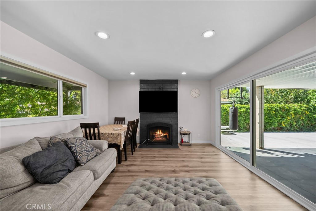 8043 Sunnybrae Property Photo 5