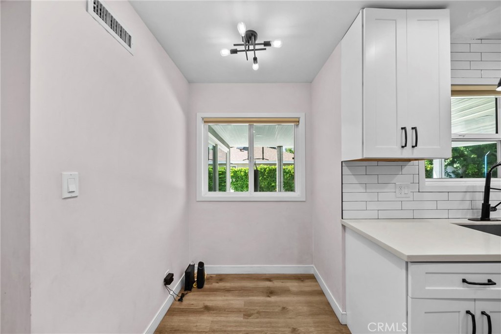 8043 Sunnybrae Property Photo 11