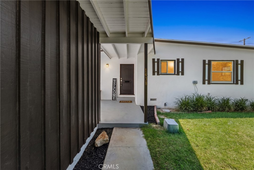 1438 W Ivyton Street Property Photo 1