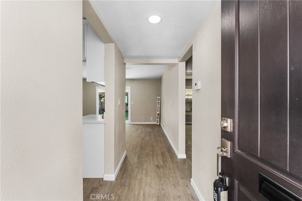 1438 W Ivyton Street Property Photo 4