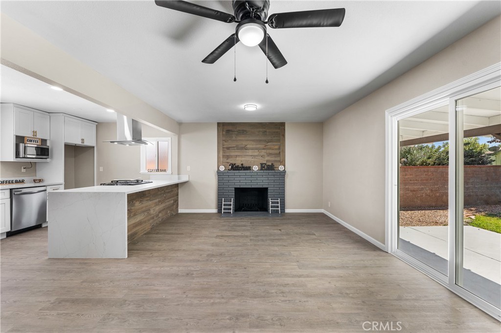 1438 W Ivyton Street Property Photo 6
