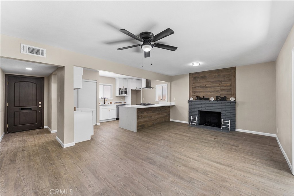 1438 W Ivyton Street Property Photo 7