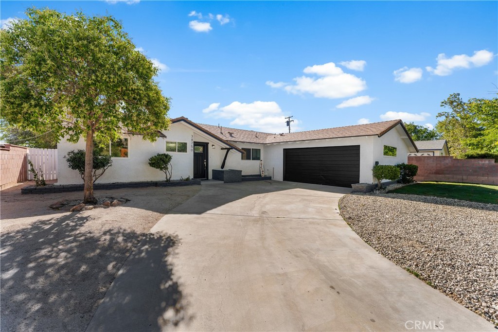 38750 Sage Tree Street Property Photo 1