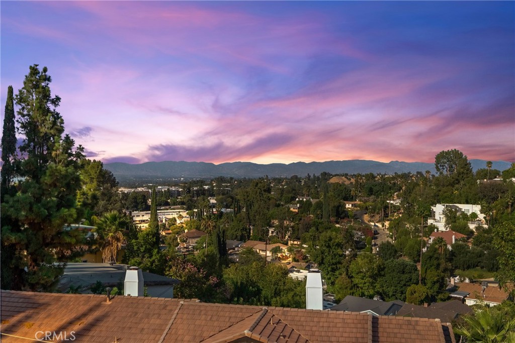 5271 Elvira Property Photo 7