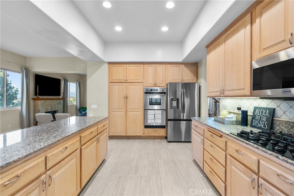 5271 Elvira Property Photo 15