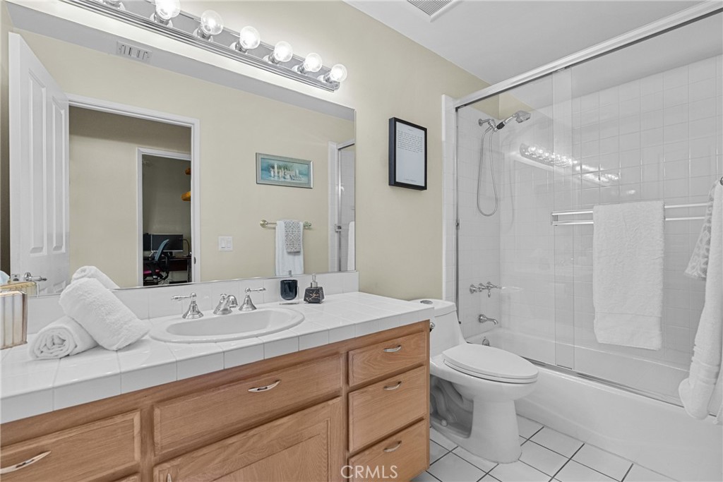 5271 Elvira Property Photo 19