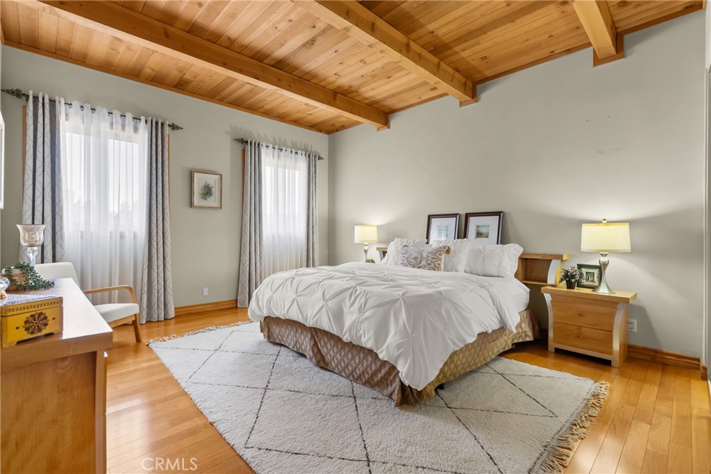 5271 Elvira Property Photo 29