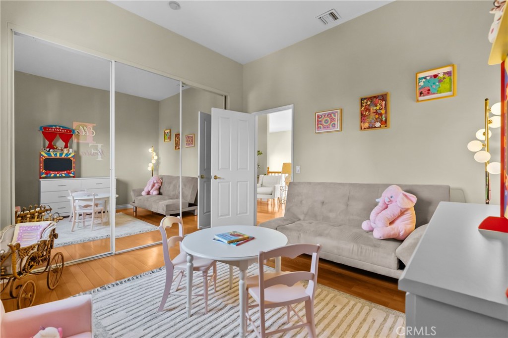 5271 Elvira Property Photo 32