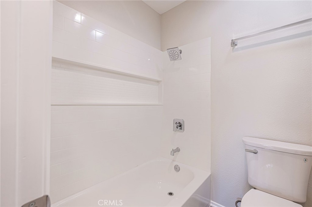 2554 Olive 98 Property Photo 28