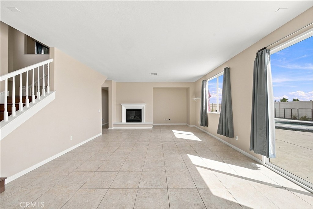 41648 Retsina Street Property Photo 19