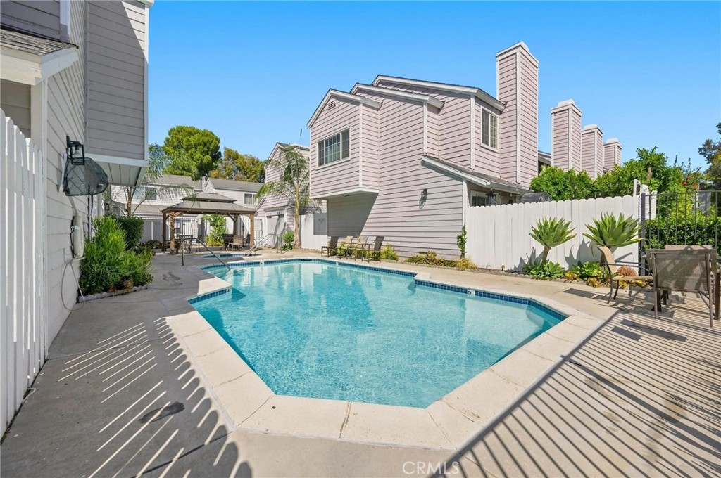 14380 Foothill Blvd 1 Property Photo 19