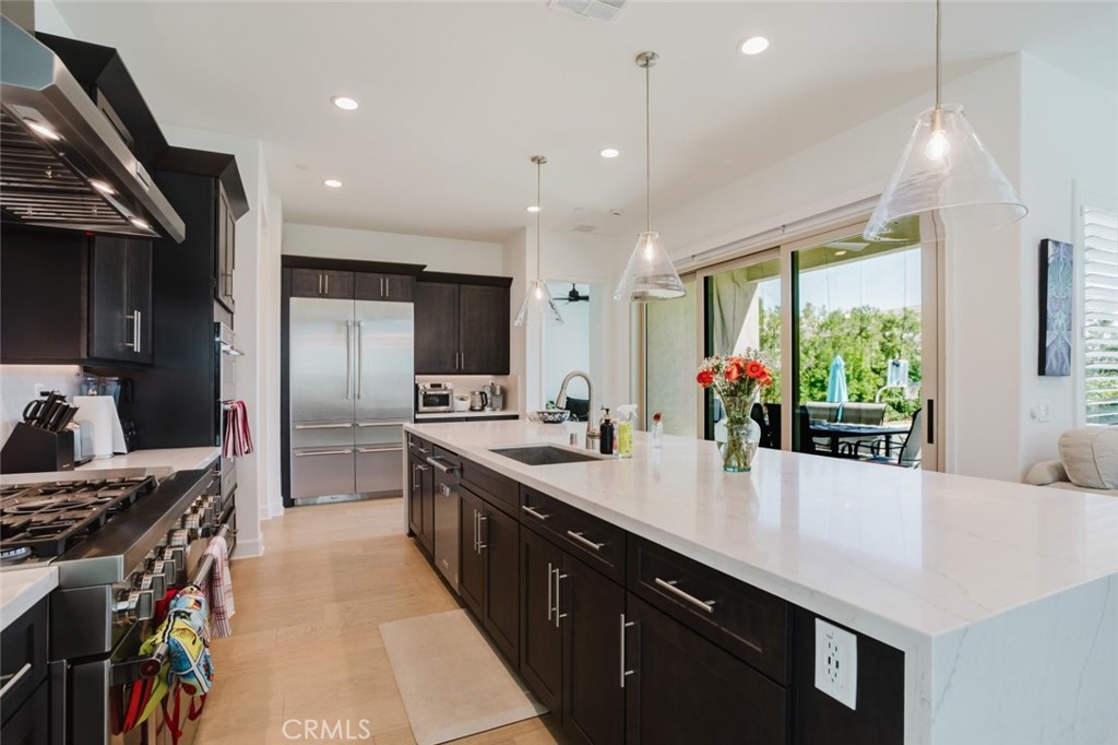 11743 Canoga Avenue Property Photo 24