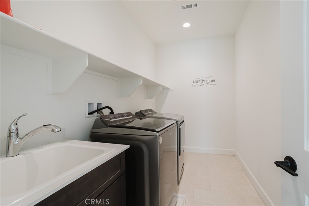 11743 Canoga Avenue Property Photo 49