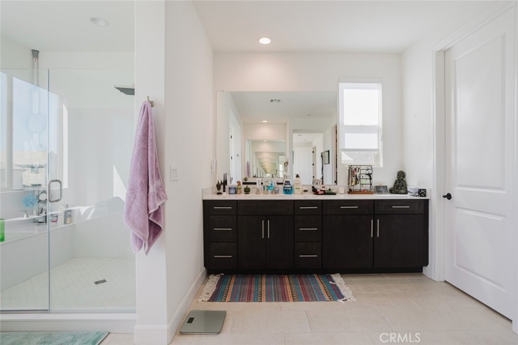 11743 Canoga Avenue Property Photo 52