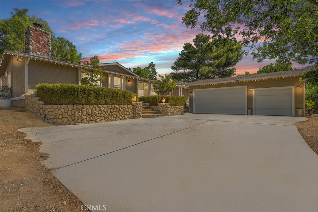 8246 Escondido Canyon Road Property Photo 1