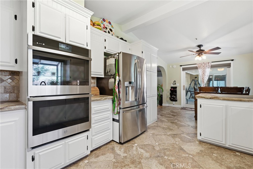 8246 Escondido Canyon Road Property Photo 6