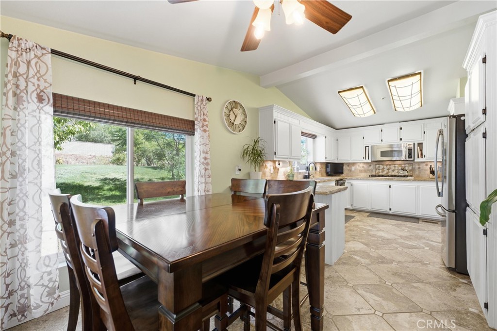 8246 Escondido Canyon Road Property Photo 8