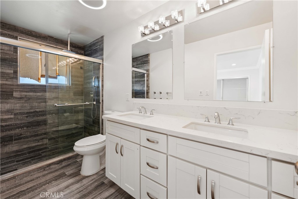 15406 Lull Property Photo 19