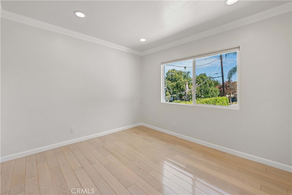 15406 Lull Property Photo 21