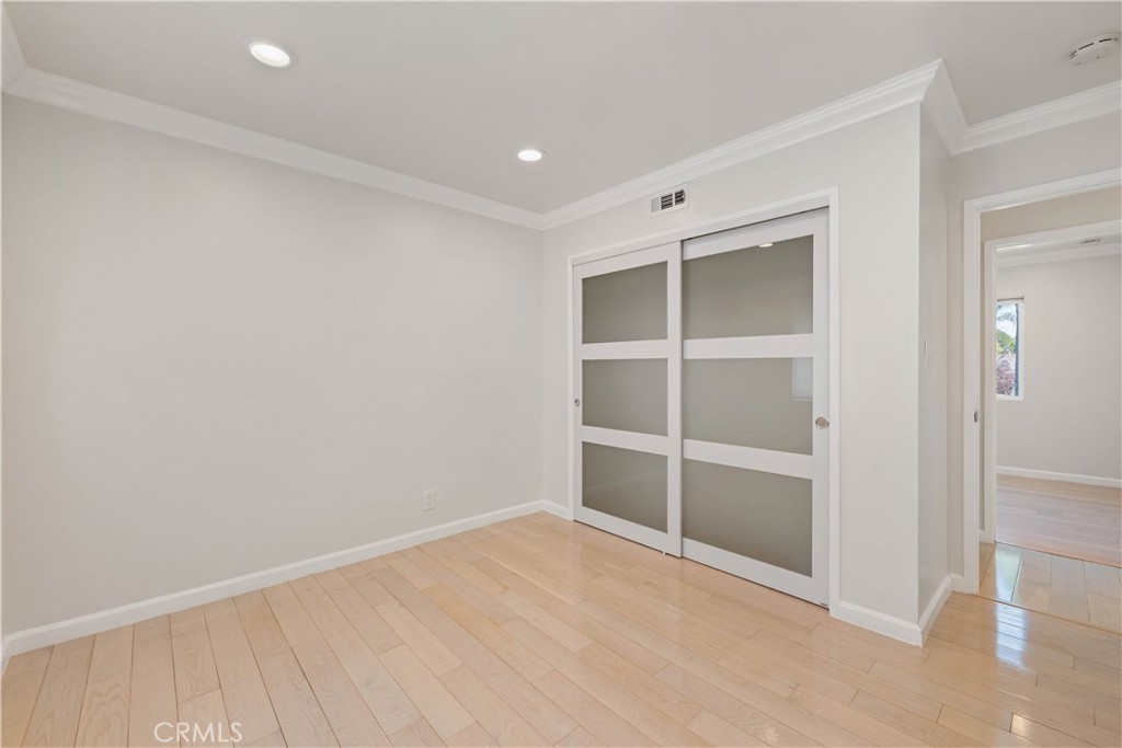 15406 Lull Property Photo 24