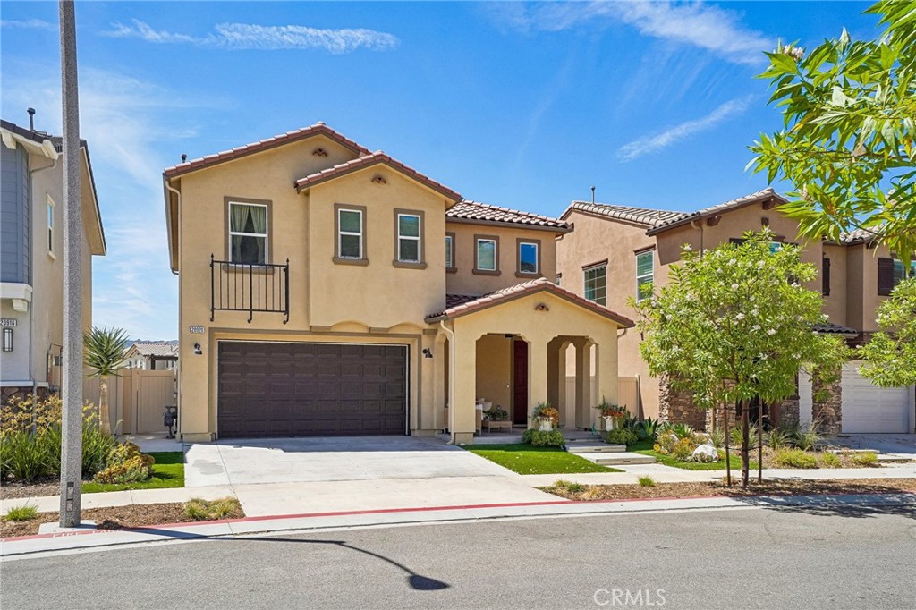 20920 Silvergate Property Photo