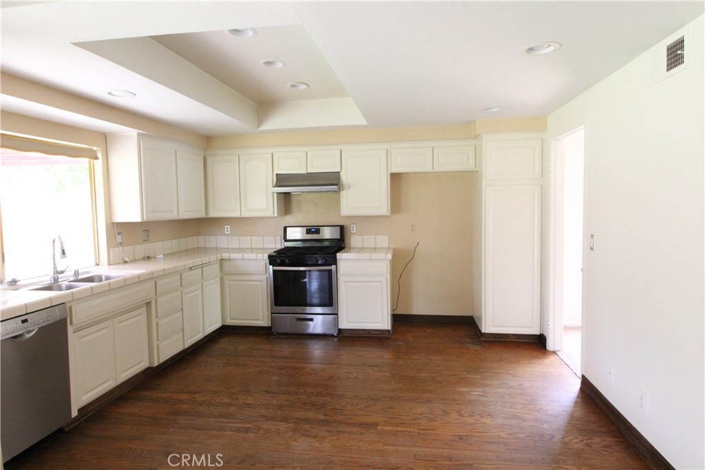 771 Cypress Property Photo 2