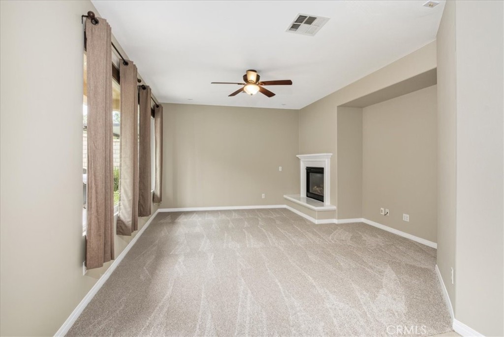 28721 Coal Mountain Court Property Photo 9