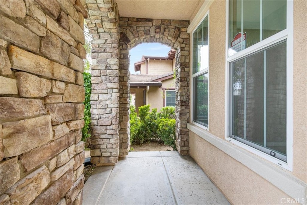28721 Coal Mountain Court Property Photo 26