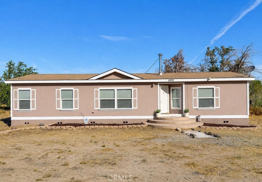 48011 93rd W Property Photo 1