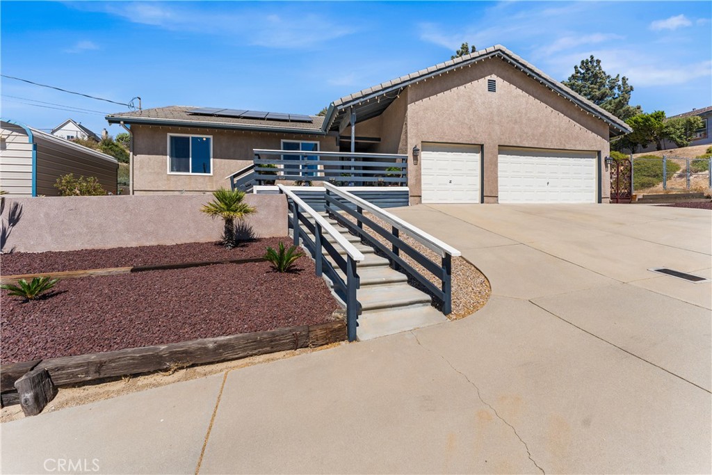 14733 Deer Bank Road Property Photo 4